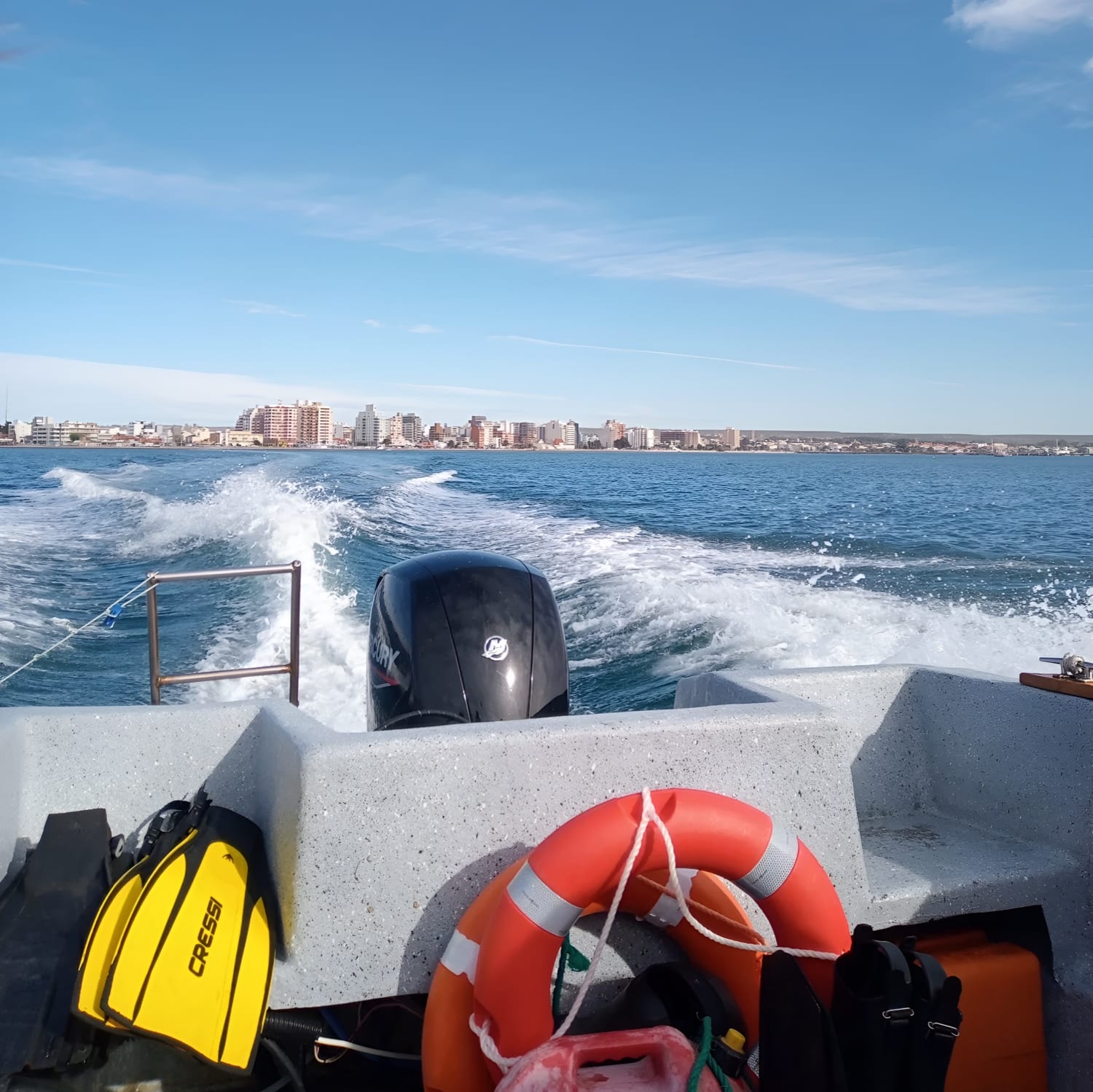 Navegación hasta Punta Loma