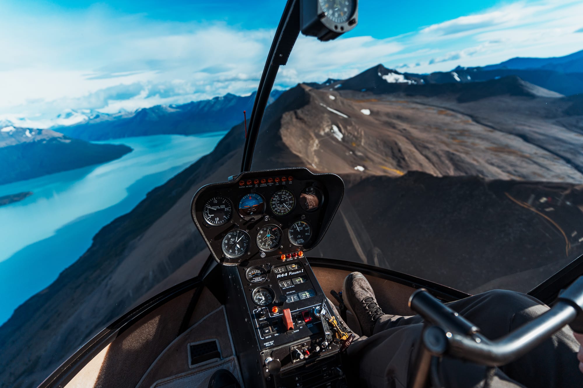 Sobrevuelo en zona de Canal de los Témpanos