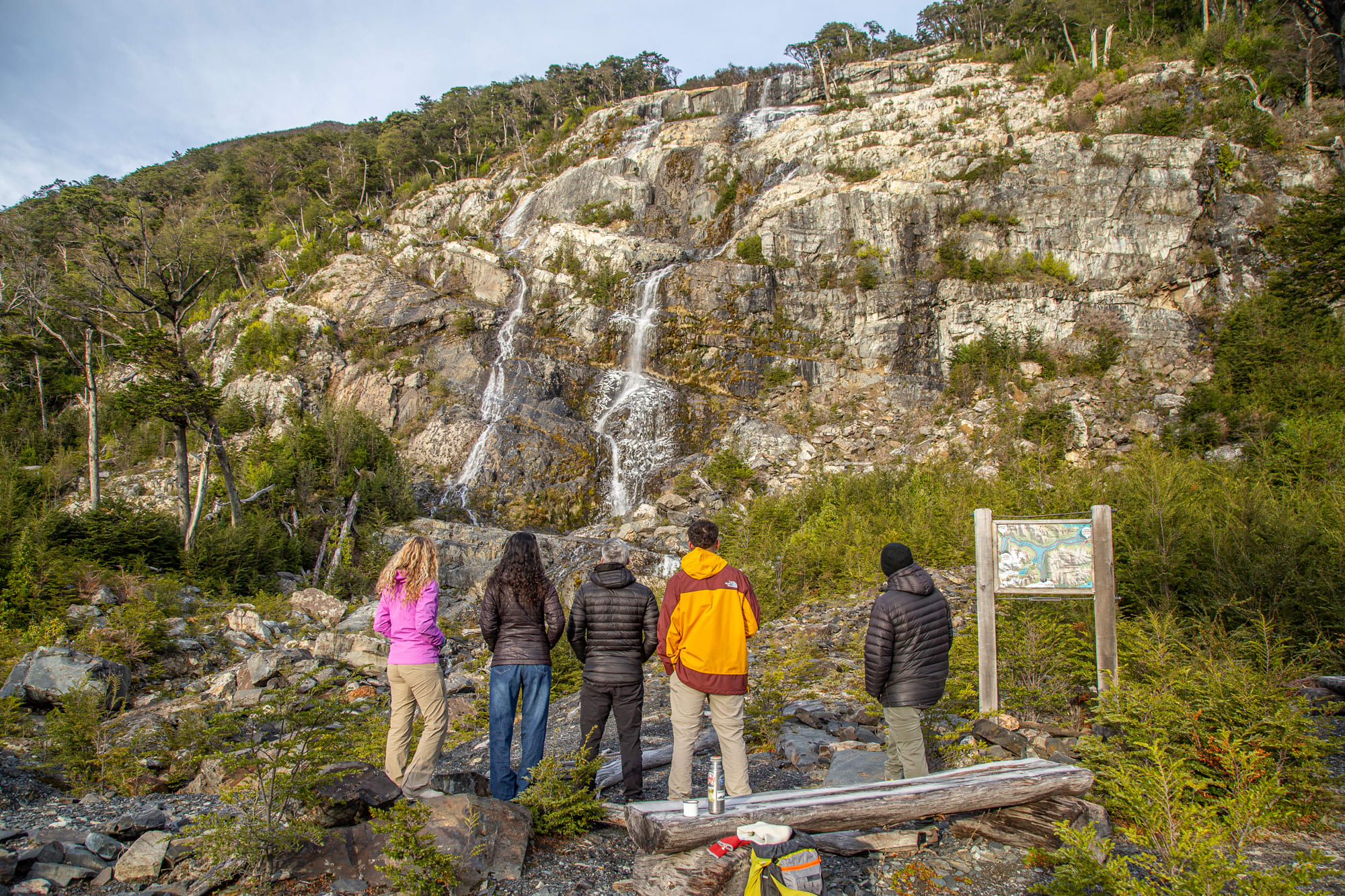 Visita a Bahía Toro y caminata