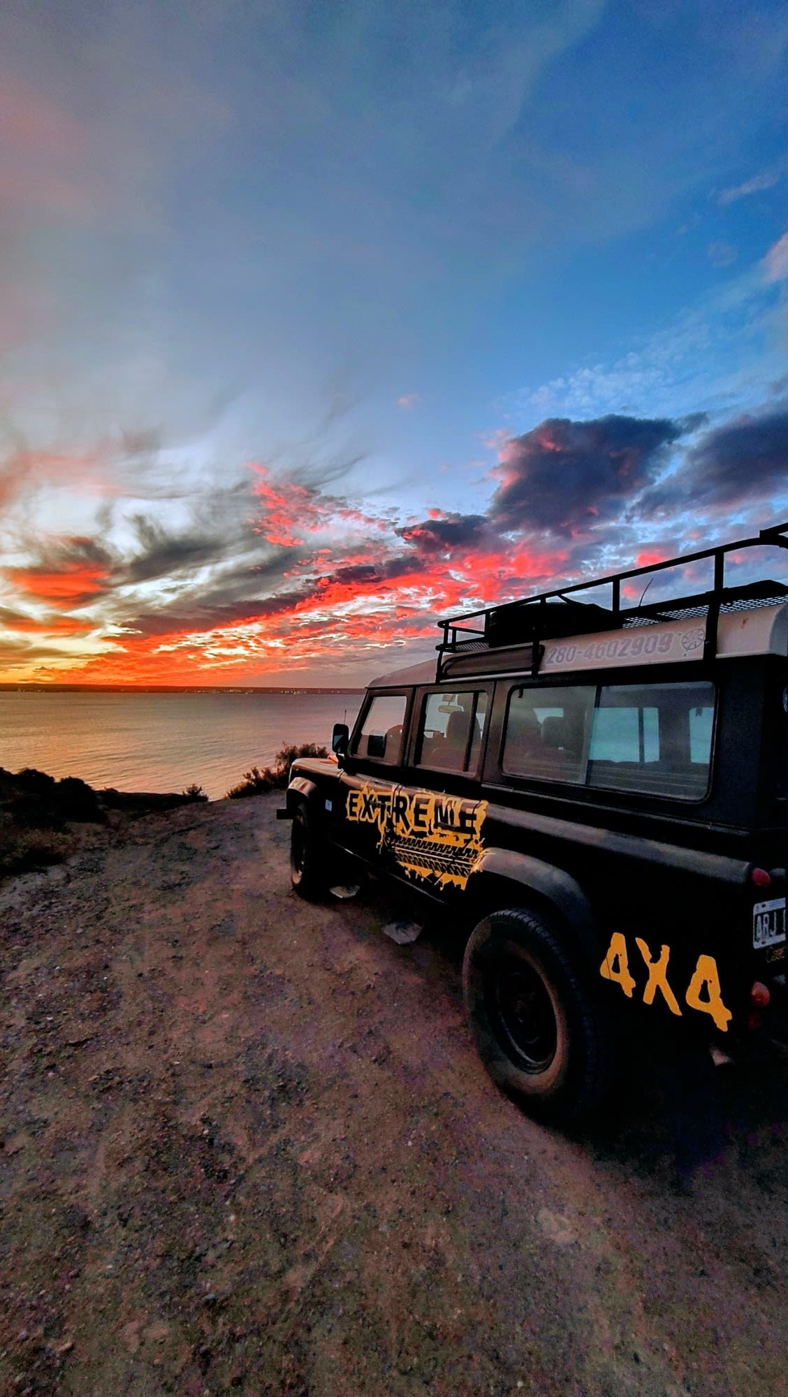 Recorrido en Land Rover 4x4 por circuito de acantilados