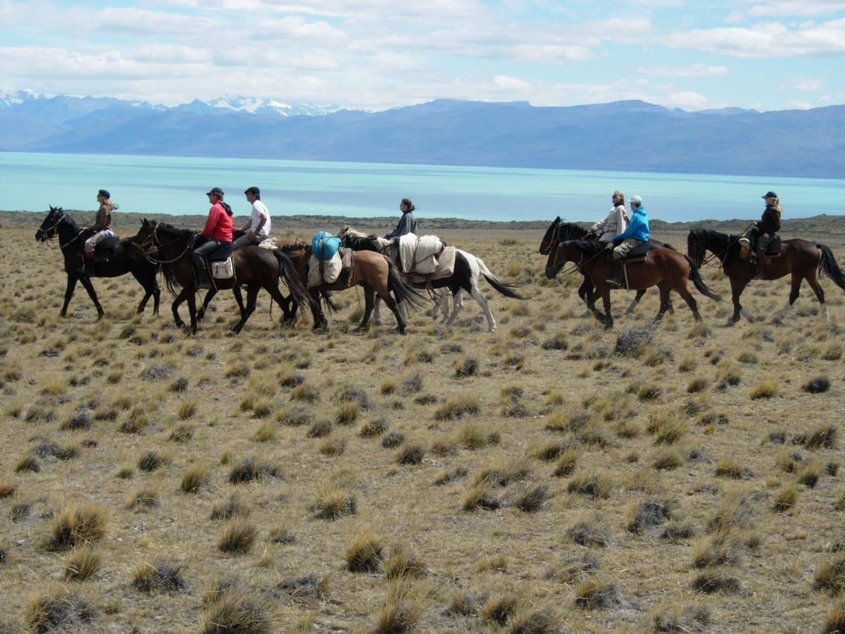 Cabalgata larga al Lago Argentino