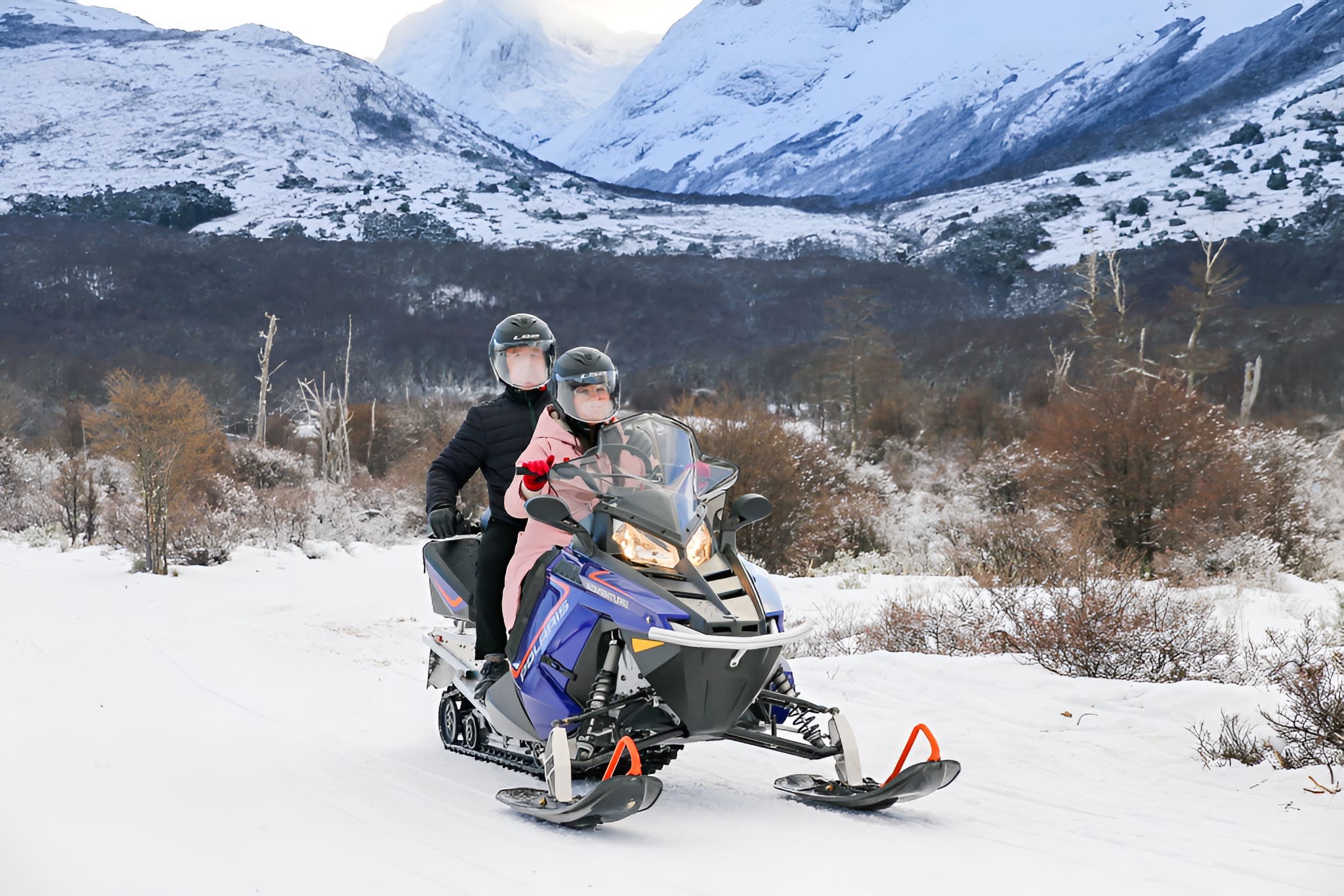 Full Day Nieve: Trineos y Motos