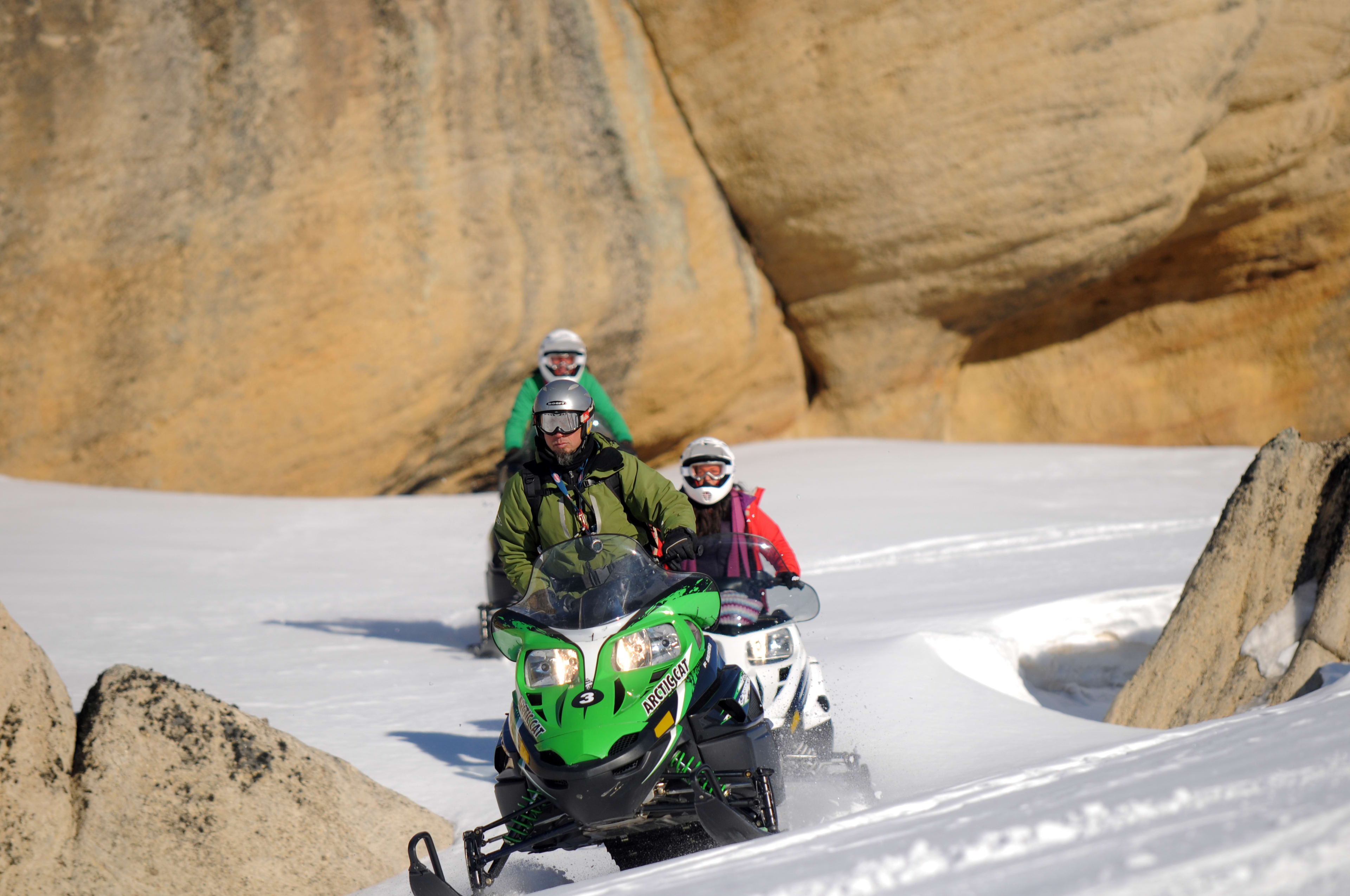 Moto de Nieve medio día