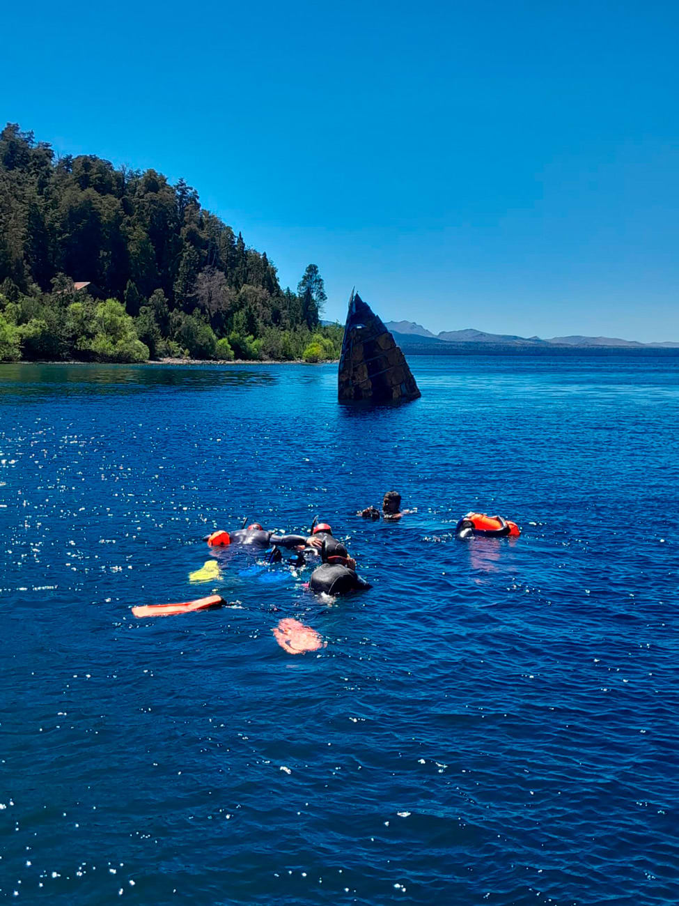 Snorkeling: Lago Nahuel Huapi